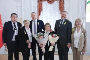 В память о блокадных днях